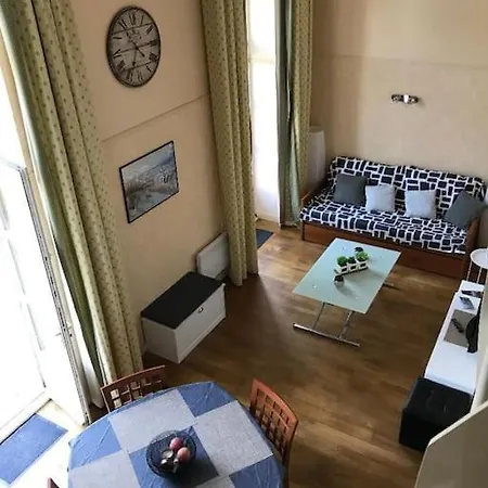 Les Pieds Dans L'eau Croisic Apartment